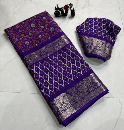 Pure Dola Silk Saree with Jequard Pattu Border